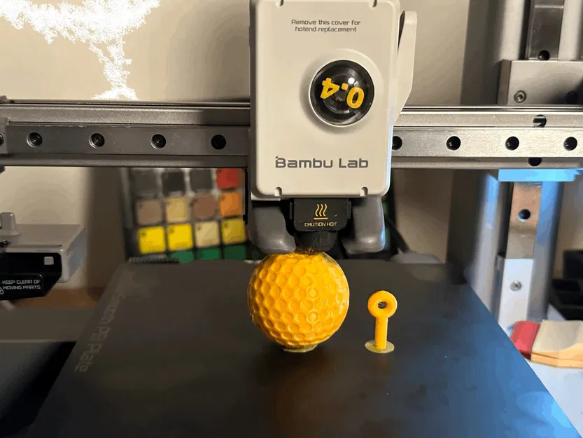 Bóng golf có vòng xoắn dùng làm móc chìa khóa - Image 2