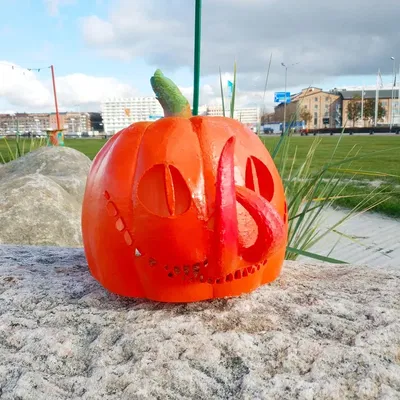 Đèn bí ngô Halloween trang trí độc đáo