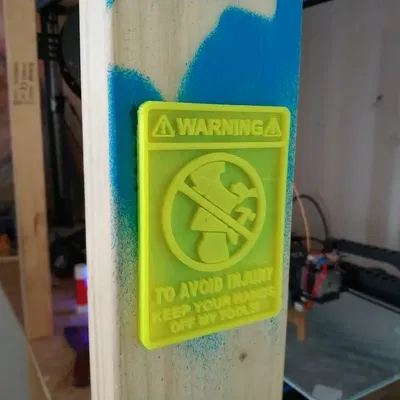 Biển cảnh báo hài hước - Giữ tay xa