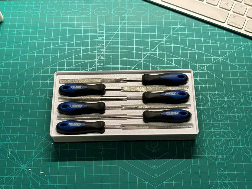 Giá đỡ bộ dụng cụ file kim Diamond Draper 6 món 4x2 Gridfinity - Image 3