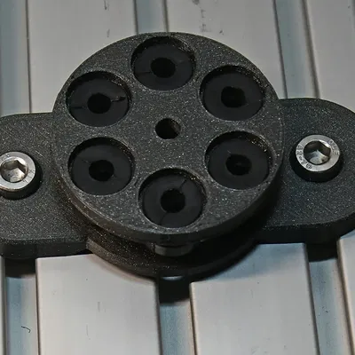 Giá đỡ cách ly cho Vive Tracker sử dụng trong mô phỏng VR