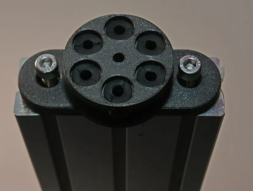 Giá đỡ cách ly cho Vive Tracker sử dụng trong mô phỏng VR - Image 2