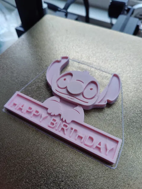 Mô hình Stitch chúc mừng sinh nhật đơn giản - Image 2