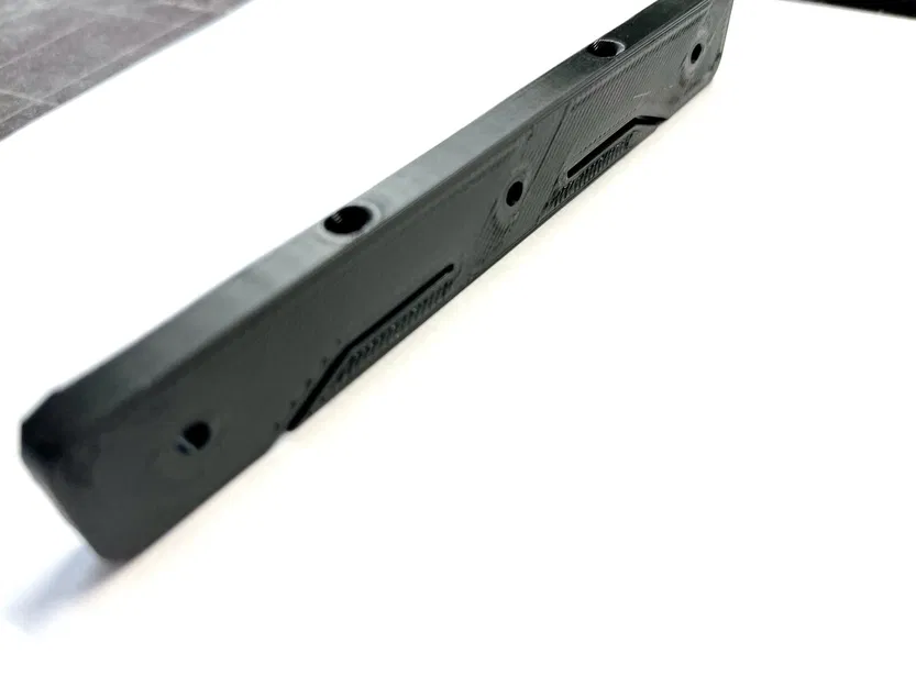 Gleiter điều chỉnh cho máy cưa bàn Holzmann TKS250 - Image 1