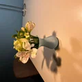 Bình hoa nhỏ chống nước - Thumbnail 1
