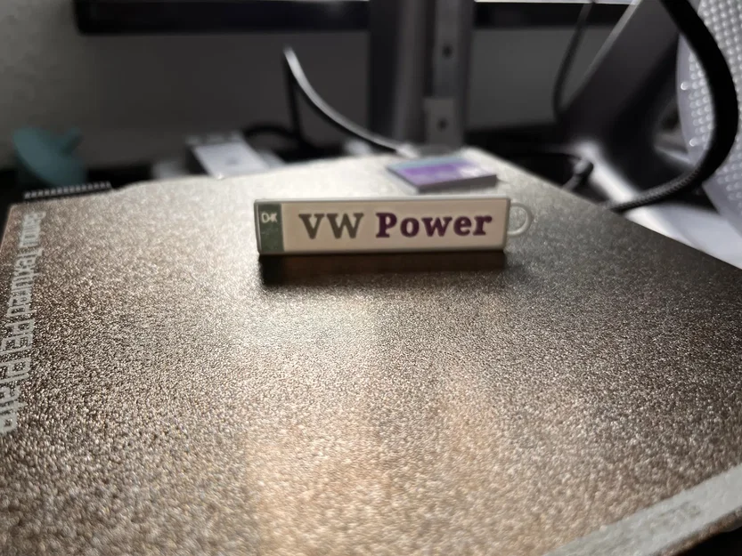 Móc khóa biển số VW phong cách độc đáo - Image 1