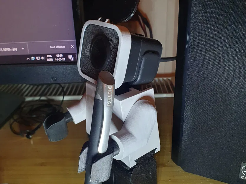 Giá đỡ webcam Logitech Streamcam dạng bipod - Image 3