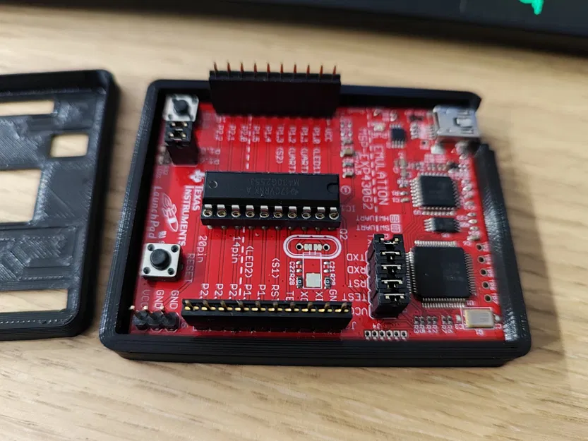 Vỏ bảo vệ đơn giản cho bo mạch phát triển MSP430 - Image 3