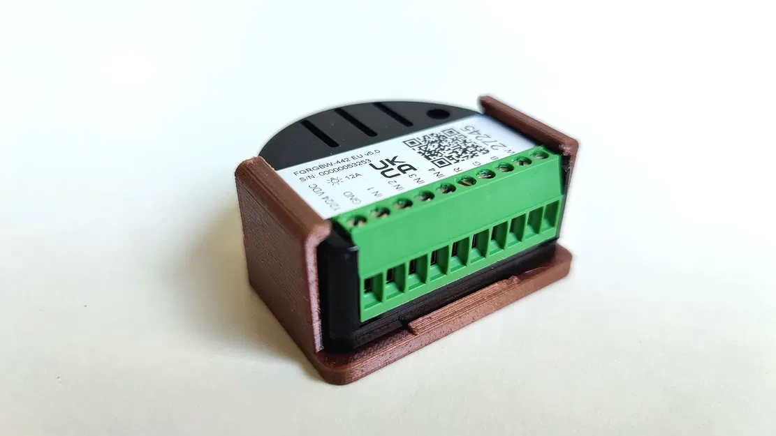 Giá đỡ cho thiết bị Fibaro gắn công tắc - Image 1