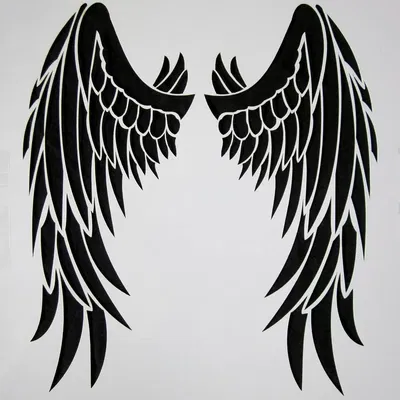 Trang trí đôi cánh thiên thần theo chủ đề Good Omens