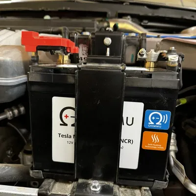 Giá đỡ pin 12V thay thế cho Tesla Model S 2017