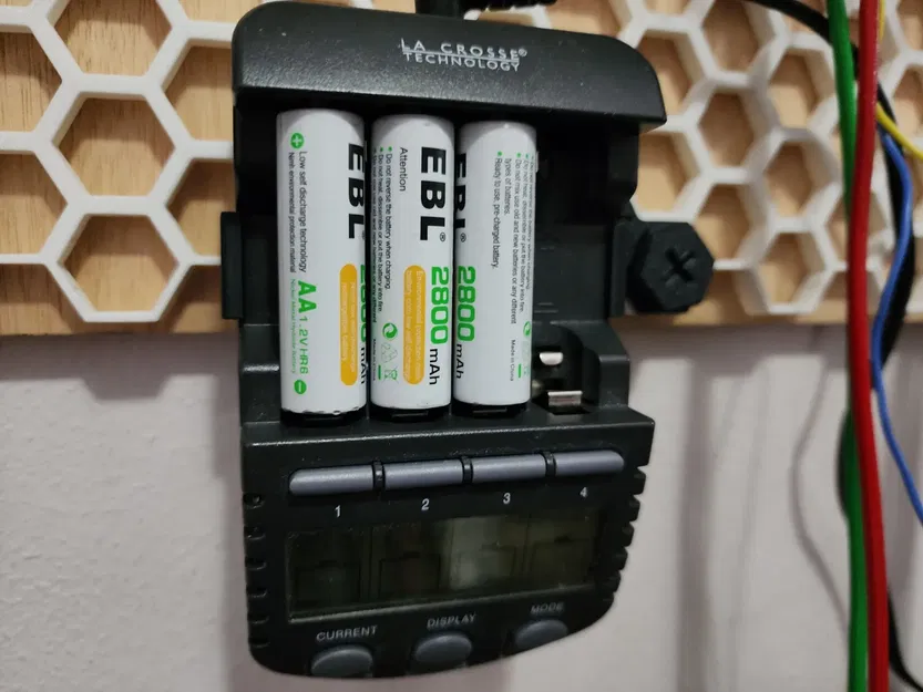 Giá đỡ HSW cho bộ sạc pin BC-1000 La Crosse - Image 1