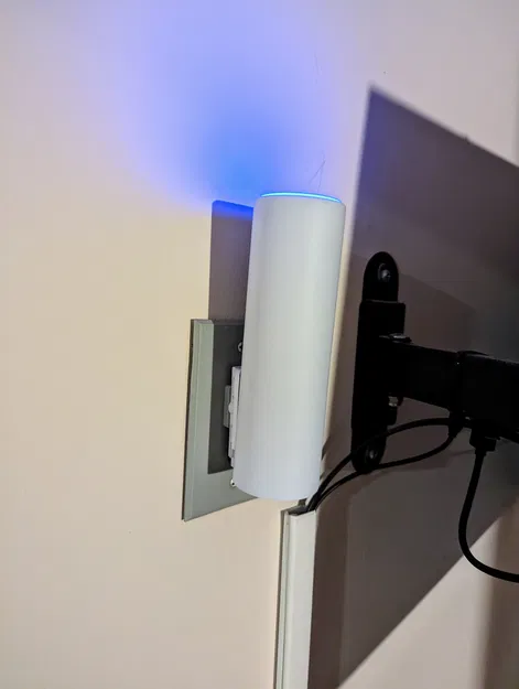 Bảng tường Ubiquiti Unifi 1 Gang cho Camera G3, G5 Flex và U6 Mesh - Image 4