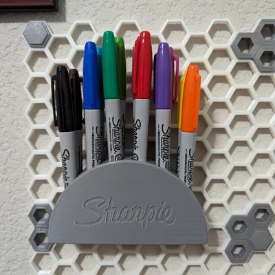Giá đỡ Sharpie tỷ lệ 115% với giá treo tường tổ ong