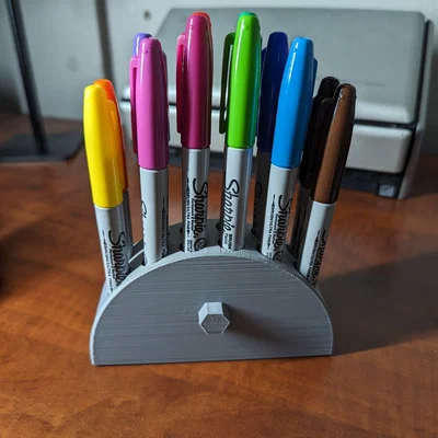 Giá đỡ Sharpie tỷ lệ 115% với giá treo tường tổ ong