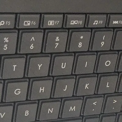 Giá đỡ bàn phím Logitech K400 & K400+ gắn tường và dưới bàn