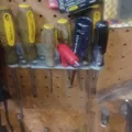 Giá đỡ công cụ pegboard nhỏ gọn cho tua vít - Thumbnail 2