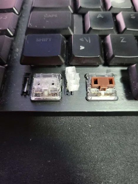 Nút chuyển mạch bàn phím Logitech G915 / G815 - Image 1