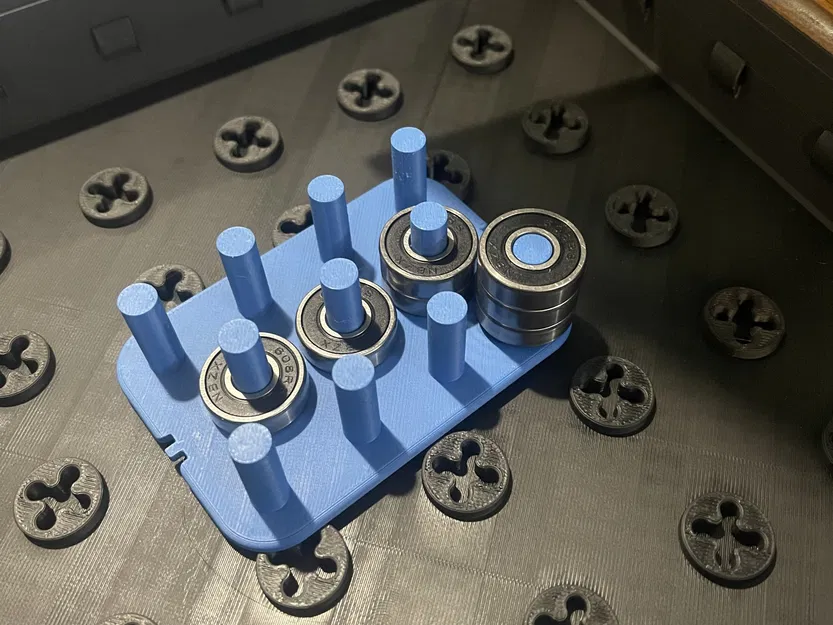 Giá đỡ bi 608 cho hộp MMSS 6x3 với ngăn chia - Image 1