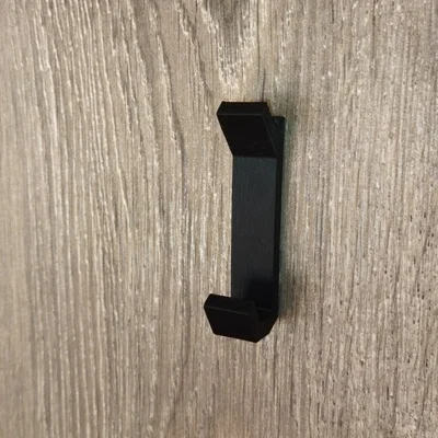 Móc treo áo với hai kiểu gắn khác nhau