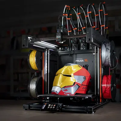 Mũ bảo hiểm cảm hứng từ Mark XLVI Bastard