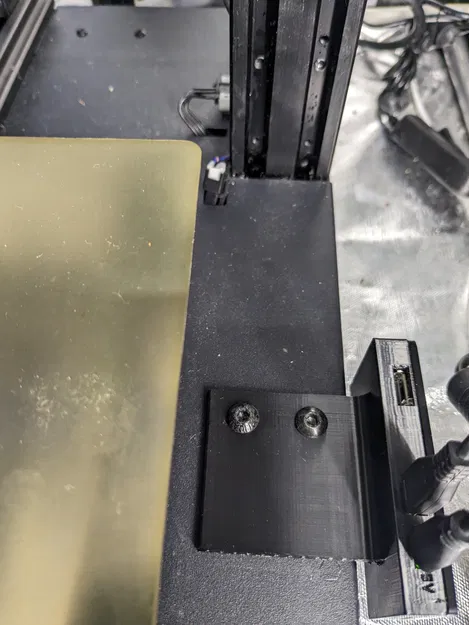 Vỏ Pi Zero lắp bên hông máy in Artillery Genius Pro - Image 1