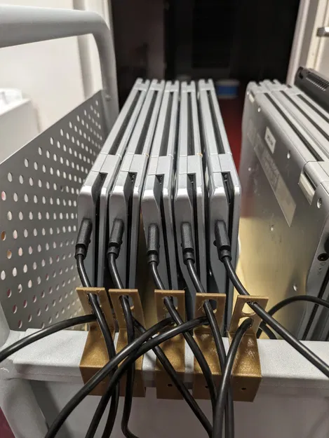 Tổ chức cáp nguồn cho xe đẩy thư viện LEA - Image 1