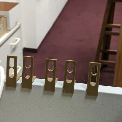 Tổ chức cáp nguồn cho xe đẩy thư viện LEA