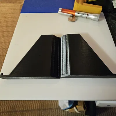 CHÂN ĐẾ ĐIỆN THOẠI MÁY TÍNH BẢNG GẤP GỌN 2 MẢNH