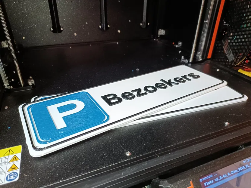 Bảng Chỉ Dẫn Đỗ Xe Cho Khách (In Đa Vật Liệu) - Image 2