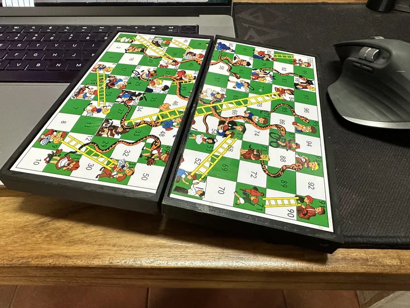 Bàn cờ di động cho Cờ Vua hoặc Rắn Săn Mồi - Image 1