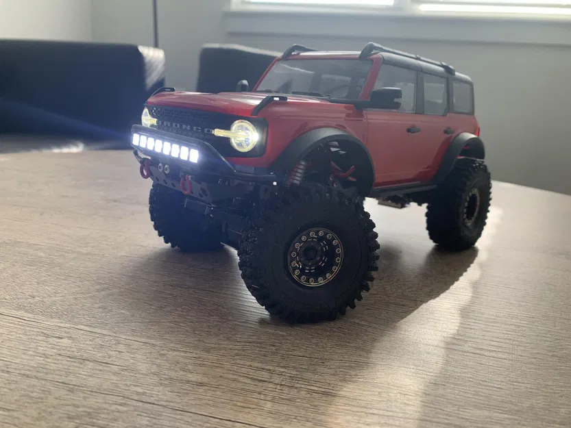 TRX-4M Body Risers - Image 1