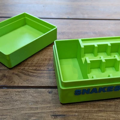 Hộp Đựng Board Game Snakesss