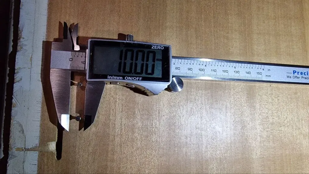 Chặn Cửa Tủ Quần Áo - Image 3