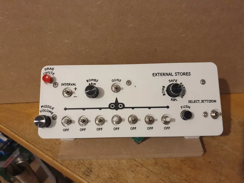 Hộp nút Bảng điều khiển dọc Trái F5E Tiger - Image 1