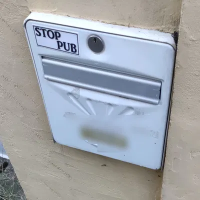 Biển "Ngưng Phát Quảng Cáo" Chữ Lớn