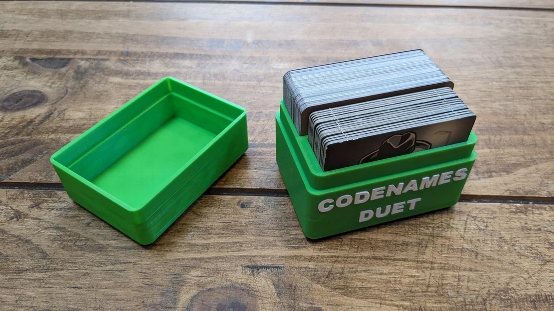 Codenames Duet Board Game Box - Image 2