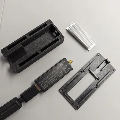 Hộp Tản Nhiệt Tùy Chỉnh Cho Radio RTL-SDR