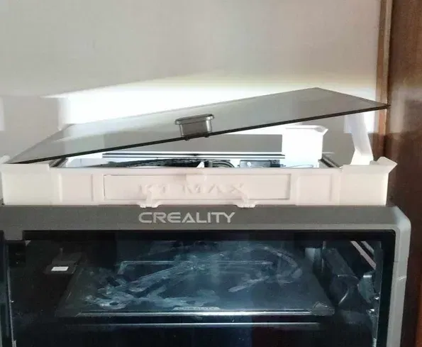 Riser có cửa đóng mở được - Image 1