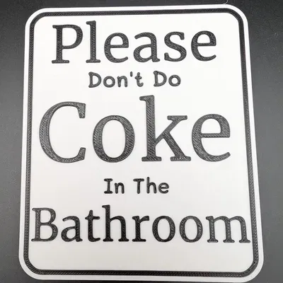 Biển Báo Hài Hước Cấm Dùng Coca Trong Nhà Vệ Sinh