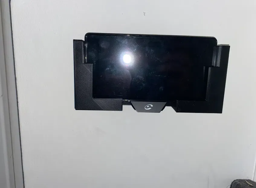 Giá Đỡ Coyote Nav+ Treo Tường - Image 1