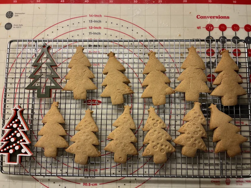 Dụng Cụ Cắt Bánh Hình Cây Thông Noel - Image 8