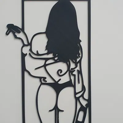 Trang trí tường Hình tượng Phụ nữ Tự tin