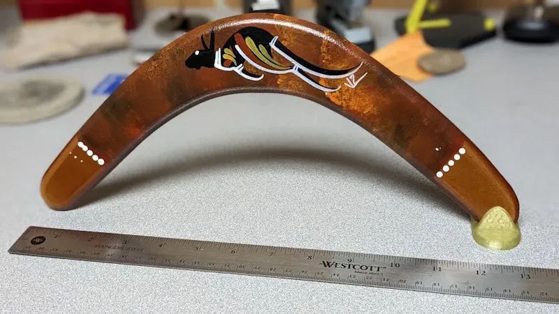 Chân đế trưng bày Boomerang - Image 3