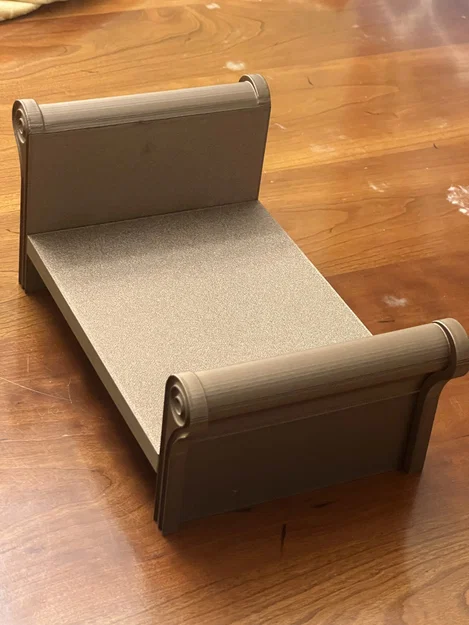 Giường Búp Bê Tỉ Lệ 1:12 - Image 1