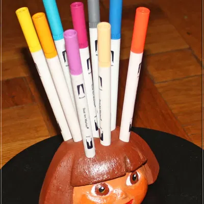 Ống Đựng Bút Dora The Explorer