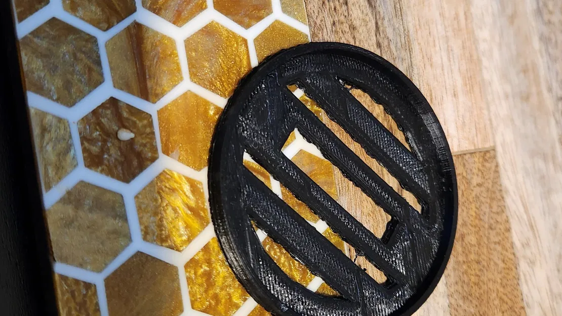 Camera Lens Cap Holder 62mm - Image 2