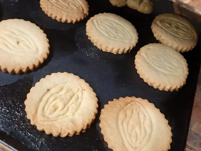 Khuôn Cắt Bánh "Cockie" (NSFW) - Image 2