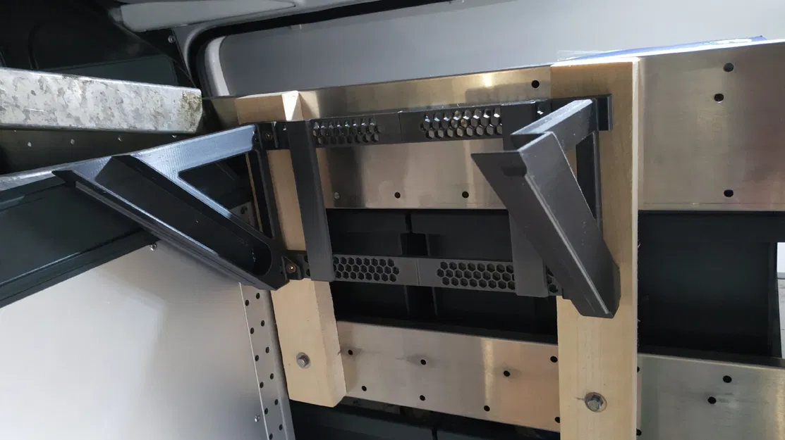 Giá Đỡ Giấy Vệ Sinh - Image 2