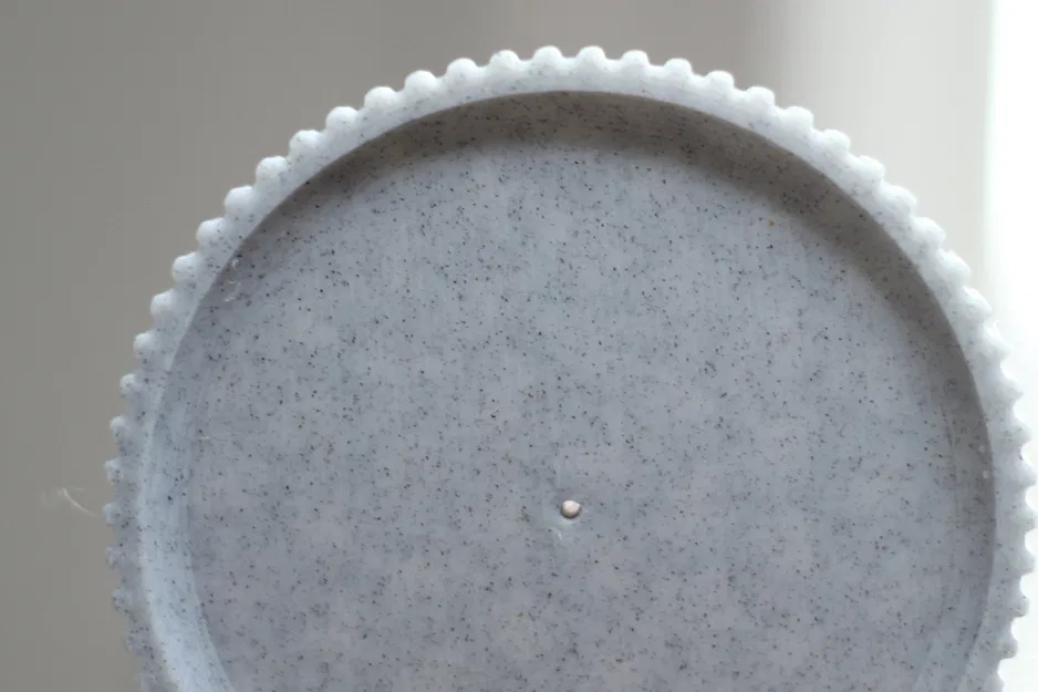 Chân Cắm Nhang Kiểu Hiện Đại (Có Gân) - Image 2